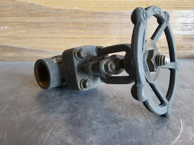 1 1/2" Class 800 Gate Valve B16.34