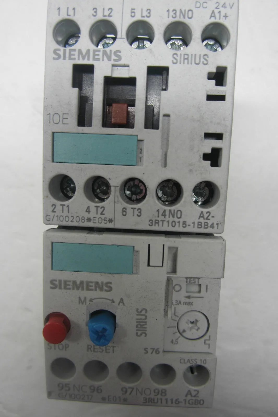 NEW SIEMENS 3RT1015-1BB41 OVERLOAD RELAY W/ 3RU1116-1GB0