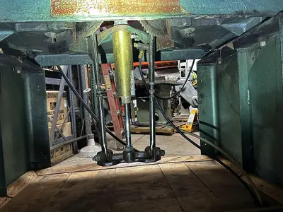 USED PISTORIUS MN-200