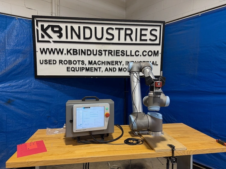 Used 2017 UNIVERSAL ROBOTS UR10 Robots Michigan US | K.B. Industries LLC #898379