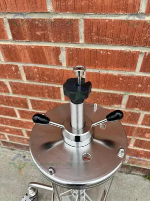 USED CYTIVA / GE / PHARMACIA BPG 200 / 500 CHROMATOGRAPHY COLUMN