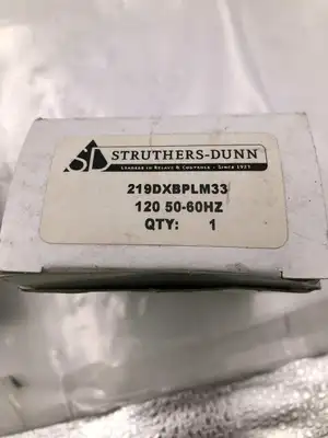 Struthers-Dunn 219DXBPLM33 14-Pin Plug-In Relay 120V 50/60Hz 24VDC -NIB