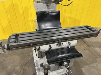 3 HP ACRA MODEL #AM-2V VERTICAL RAM TYPE KNEE MILL: STOCK #18827