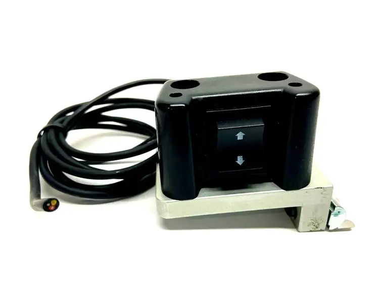 Used SUSPA MOVOTEC CONTROL SWITCH Relays & Switches | Maverick Industrial Sales #1112052