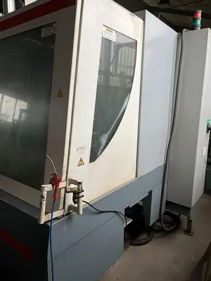 Used 2002 MAS MCV 1270 POWER Vertical Machining Centers CZ | Amaron s.r.o. #1287297