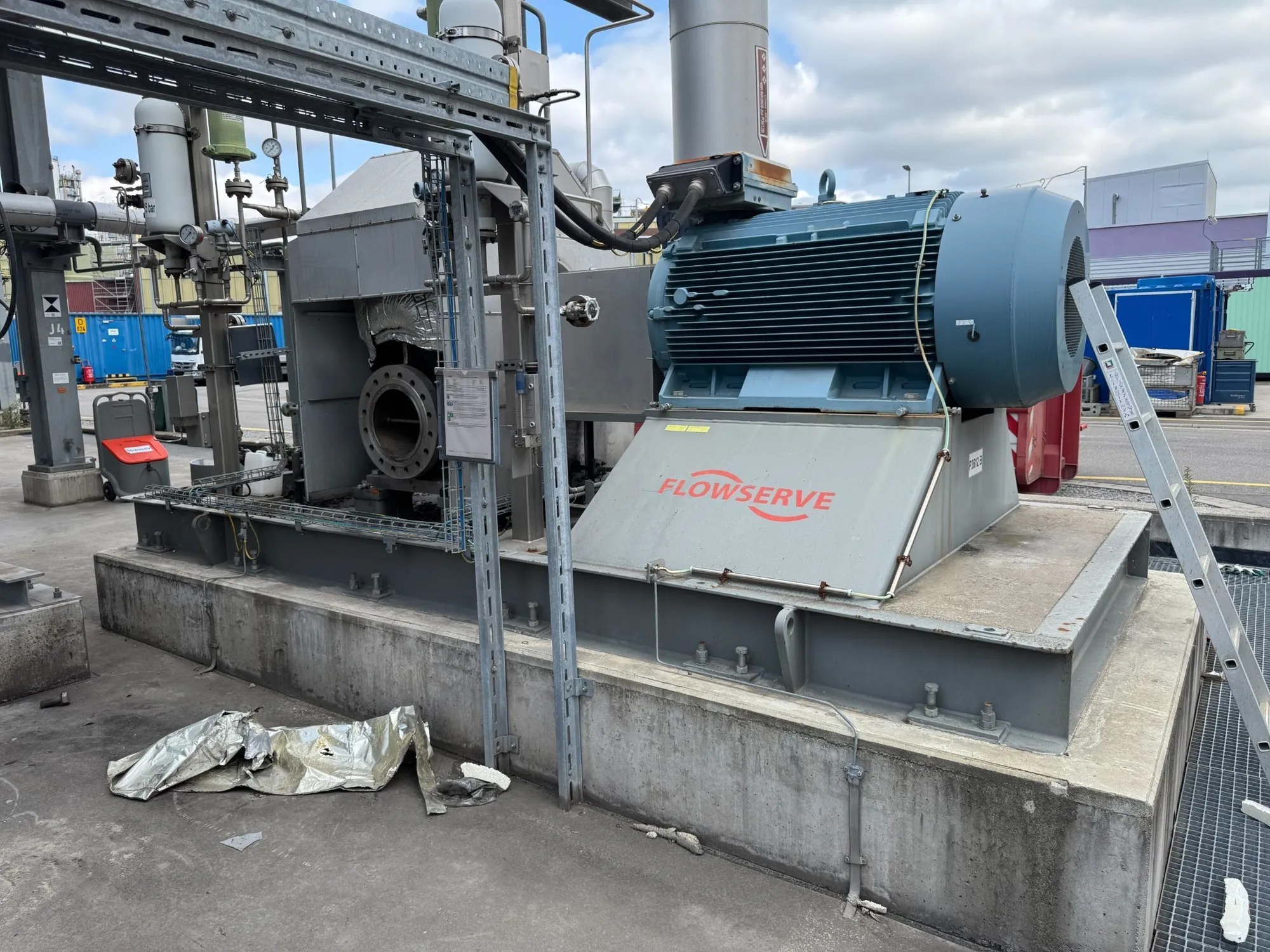 USED 2013 FLOWSERVE 350LNN725
