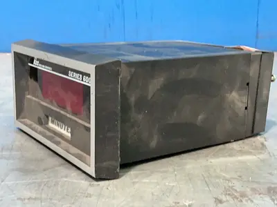 Used RED LION CONTROLS 5163040 Counters/Timers Ohio US | HGR 24 #1291912