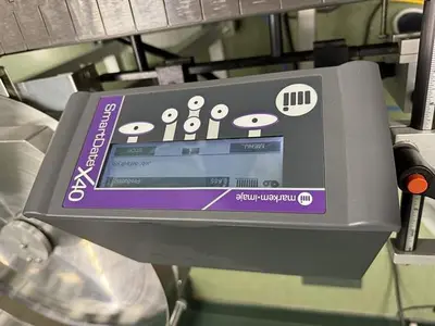 Quadrel model Moduline pressure sensitive wraparound labeler