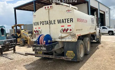 USED 2019 Freightliner M2 106