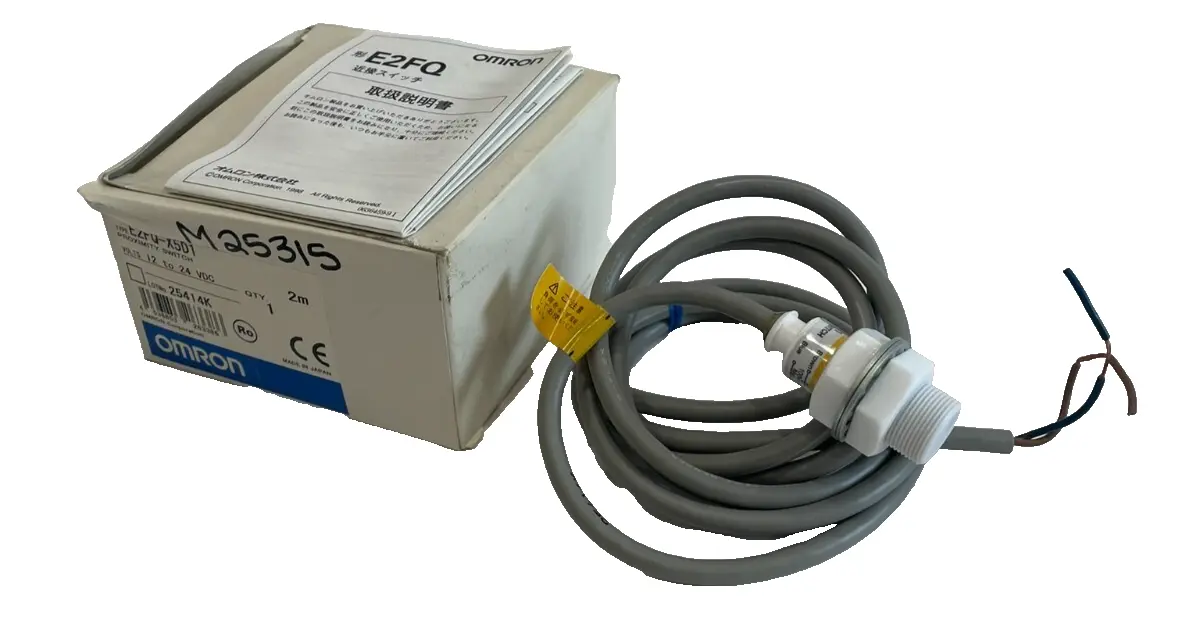 NEW OMRON E2FQ-X5D1 PROXIMITY SWITCH 12 to 24 VDC 2M E2FQX5D1
