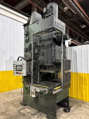 120 TON CLEARING-NIAGARA (NEW 1999) MODEL #E-110 OBS GAP FRAME PRESS, 6" STROKE: STOCK #20010