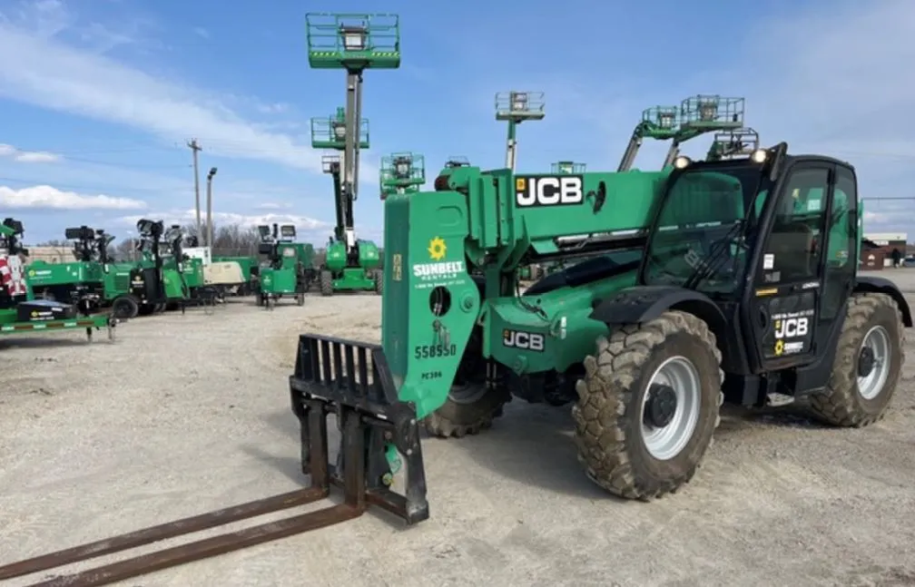USED 2013 JCB 50942