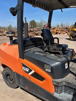 Used 2022 DOOSAN D50C-9 Internal Combustion Forklifts: Pneumatic Tire Florida US | Forklift Exchange #1274454