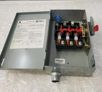 GE SAFETY SWITCH TG4321 MODEL 8