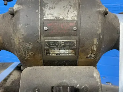 Used DETROIT TAP & TOOL DTR 411 Pedestal Type Grinders (Double End) Ohio US | HGR 24 #1280184