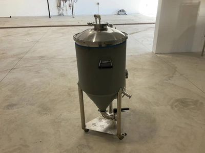 Used SPIKE BREWING CF15 CONICAL FERMENTER/UNITANK WITH INSULATED CONICAL JACKET 18 GALLONS Brewing Equipment Michigan US | Miedema Asset Management Group #1580116