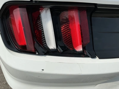 USED 2016 FORD MUSTANG