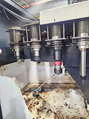 USED 2008 MAZAK VTC-250D/50
