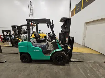 USED 2013 MITSUBISHI F30N