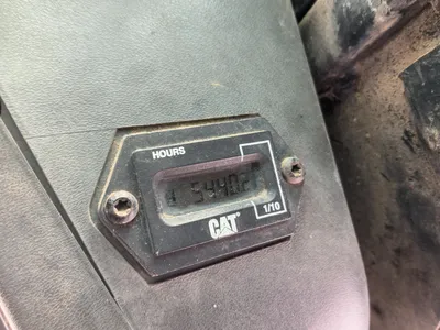 USED CATERPILLAR 287 MULTI TERRAIN LOADER