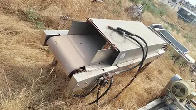 Shredder, 7" X 15", C/st, Hydraulic, Continuous, Conveyor, #S733233