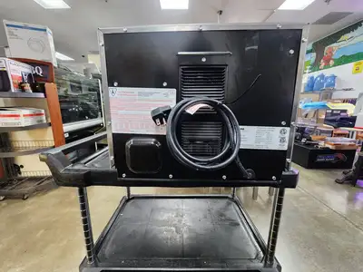 Used Amana Used Amana HDC182 Commercial Digital Microwave .6 Cft Countertop 1800 Watt Heavy Volume 220V Ovens Illinois US | Falcon Restaurant Supply #1376629