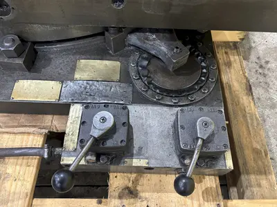 36" X 48" GIDDINGS & LEWIS AIR LIFT ROTARY TABLE: STOCK #23586