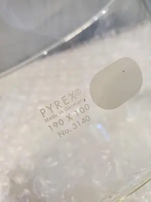 USED PYREX NO. 3140