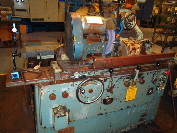 Used 1982 LANDIS 1R Universal Cylindrical Grinders Vermont US | Two Spade Machinery LLC #507318