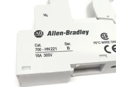 USED ALLEN BRADLEY 700-HN221 SER. B