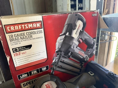 Used _UNKNOWN_ _UNKNOWN_ Nailers Michigan US | Miedema Asset Management Group #1294149