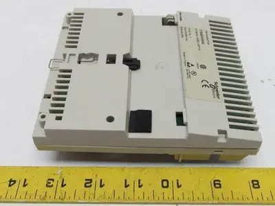 Schneider 170AD135000 TSX Momentum Base I/O Base 24VDC-32PT Out