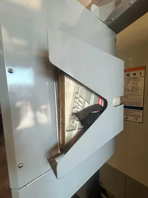 USED 2006 HAAS EC-300
