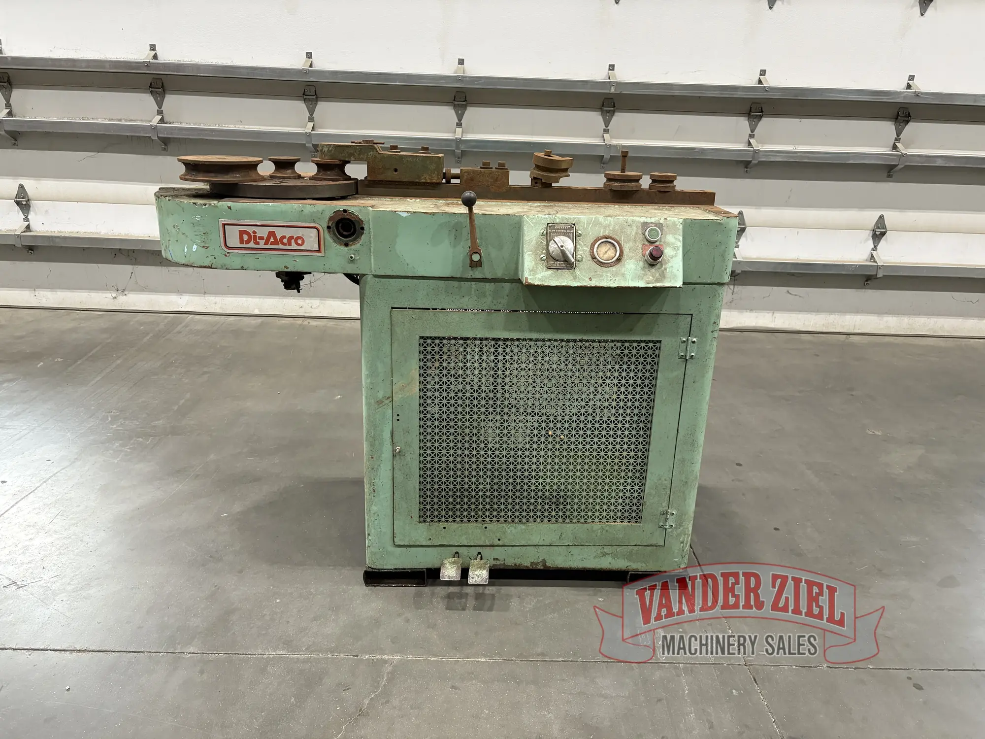 DiAcro Tube Bender