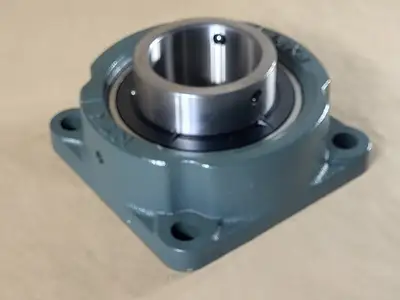 NEW NTN UCFX18