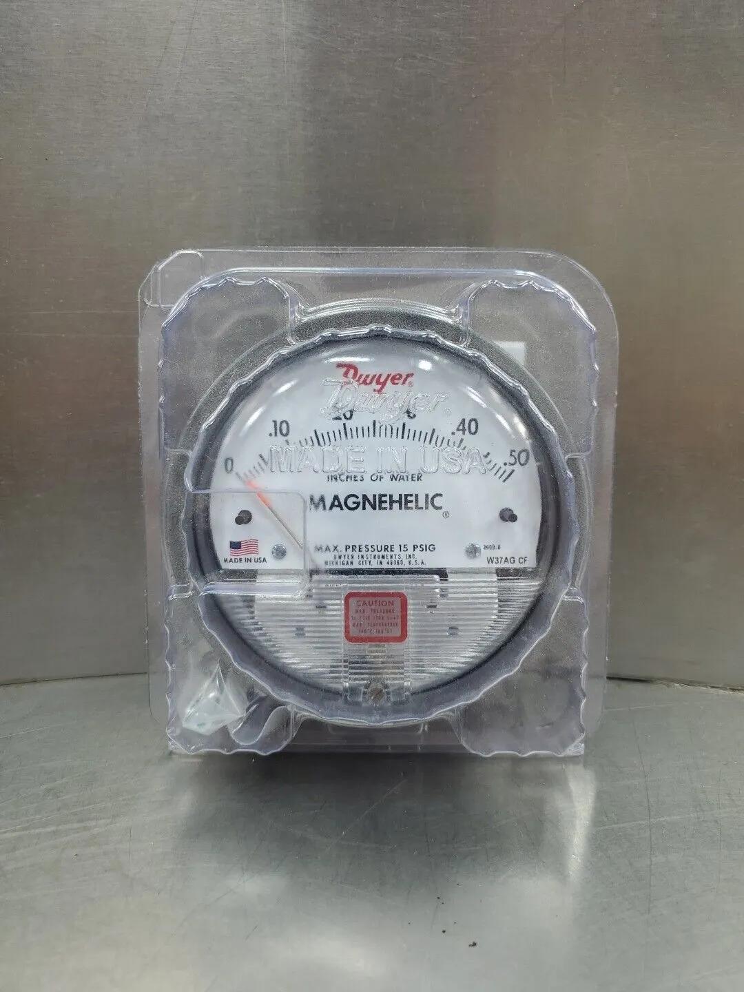 Dwyer Magnehelic W37AG CF Pressure Gauge, 0-.50 INCHES OF WATER. 6B-11