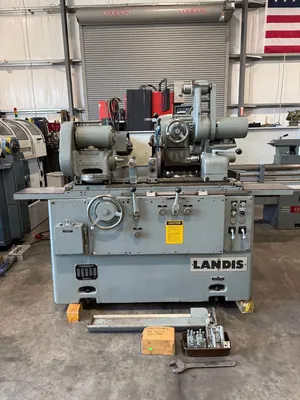 1982 LANDIS 1R Universal Cylindrical Grinders | GMT (1)