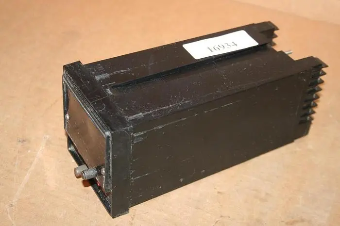 Used BARBER COLMAN 185-00016-000-0-00 Temperature Controls Michigan US | Ideal Machinery #583796