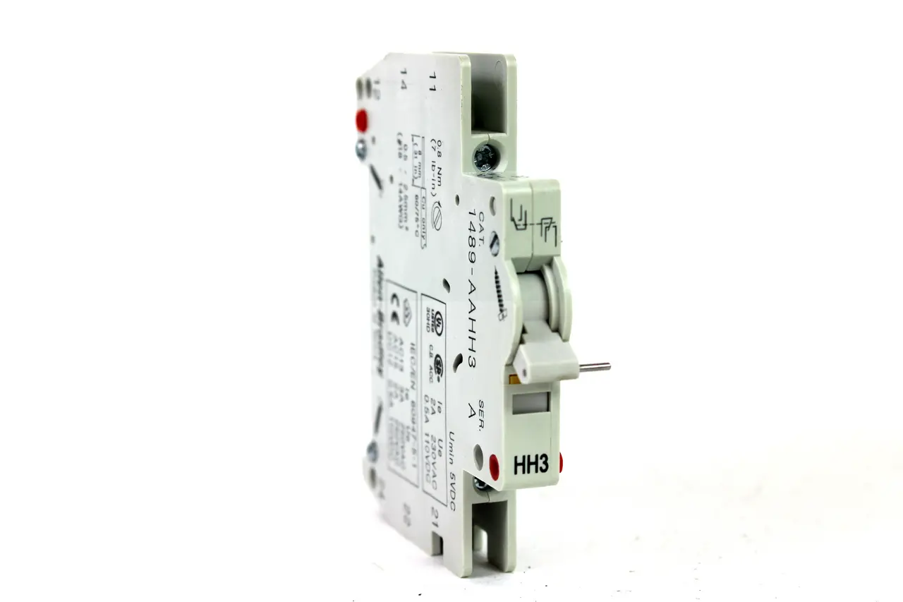 USED ALLEN BRADLEY 1489-AAHH3