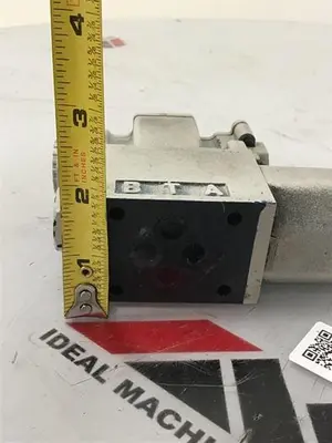 USED UCHIDA 4WE6C-60M0/AG24NPS-934-0