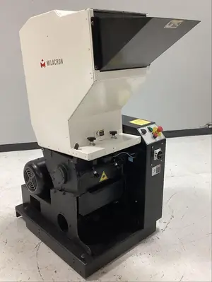 USED MILACRON MG-814