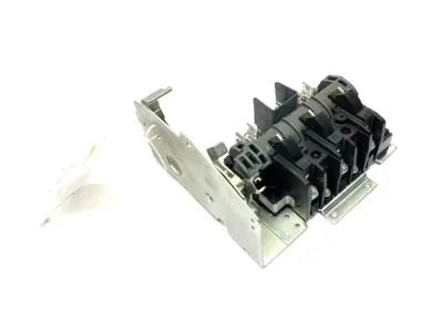 Used Allen-Bradley Ser. D Disconnect Switch Non-Fused, 3-Pole 600VAC 30A Switchgears Michigan US | Maverick Industrial Sales #1391587