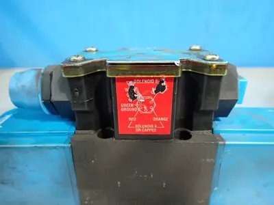 USED VICKERS DG5S4022C2TMFPA5WLD1H520