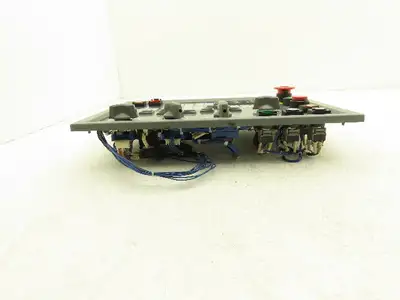 Okuma MPN7000M-S Operator Control Panel E0105-566-103-2