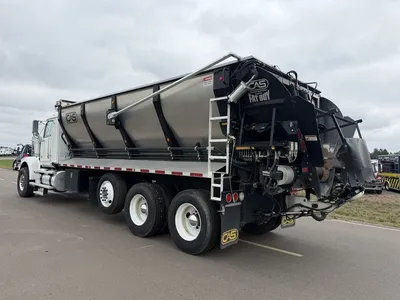 Used 2014 WESTERN STAR 4900FA CAS Misc Trucks Minnesota US | Carco Truck & Equipment #1513940