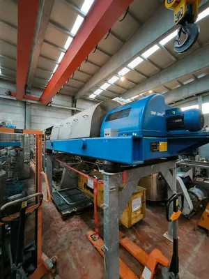 2003 FLOTTWEG Z53-4/454 Centrifuge - Decanter | Perry Equipment (2)