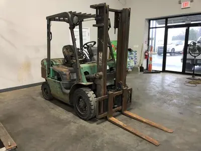 USED 2014 MITSUBISHI FG25N