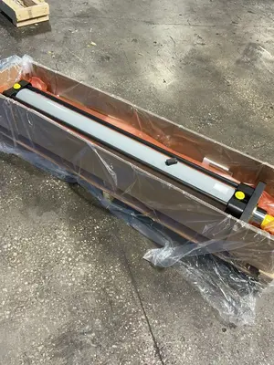Horiuchi Machinery  Hydraulic Cylinder