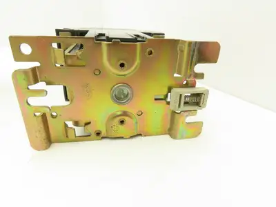Telemecanique LP1 D5011 Motor Starter Contactor 40Hp 600V 70A 24V Coil Lot of 4