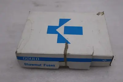 BOX OF 5 GOULD SHAWMUT A70P175-4 Amptrap Semiconductor Fuse New Stock GF-351A